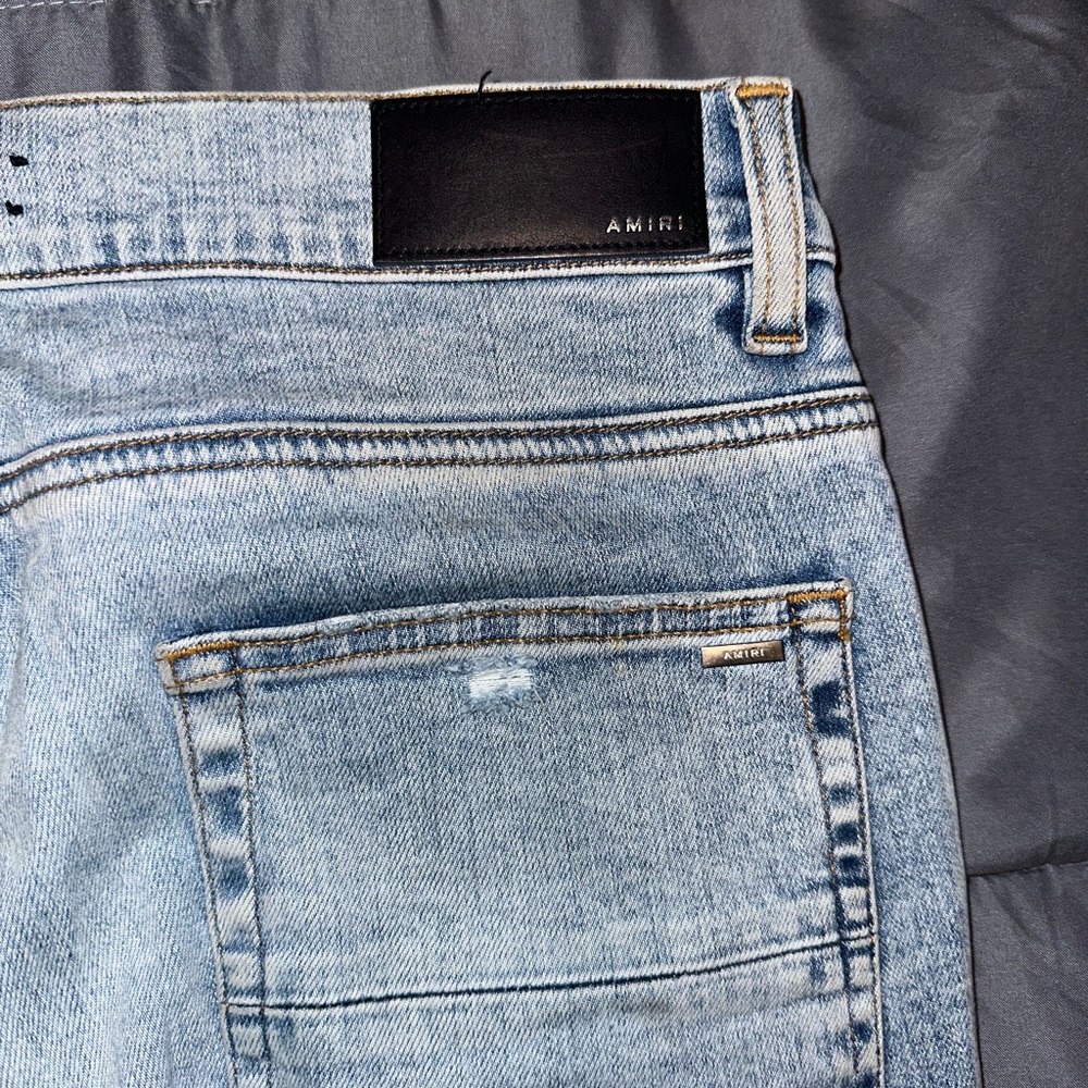 Amiri men’s ripped jeans size 32 - Picture 3 of 5